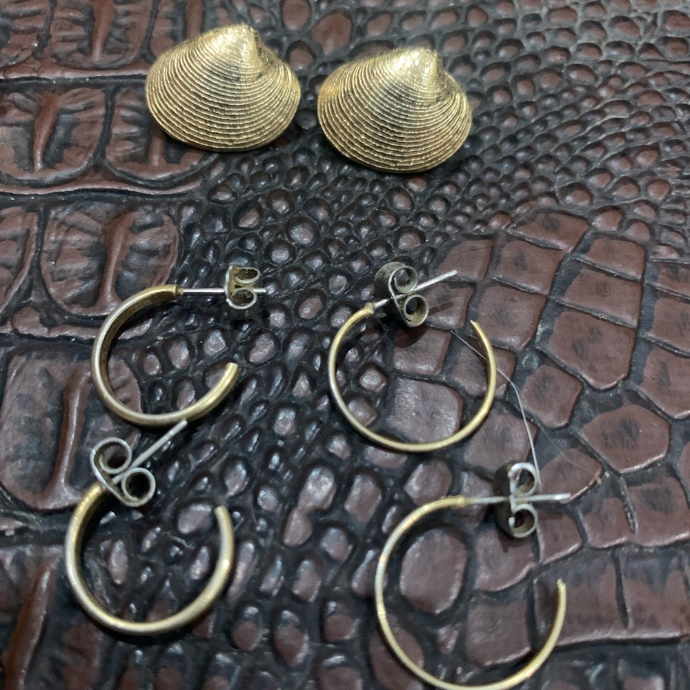 Mixed Gold Earring Set - Picture 3 of 5